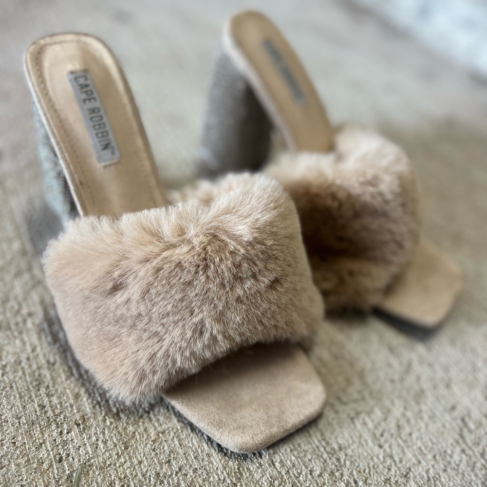 Women heel